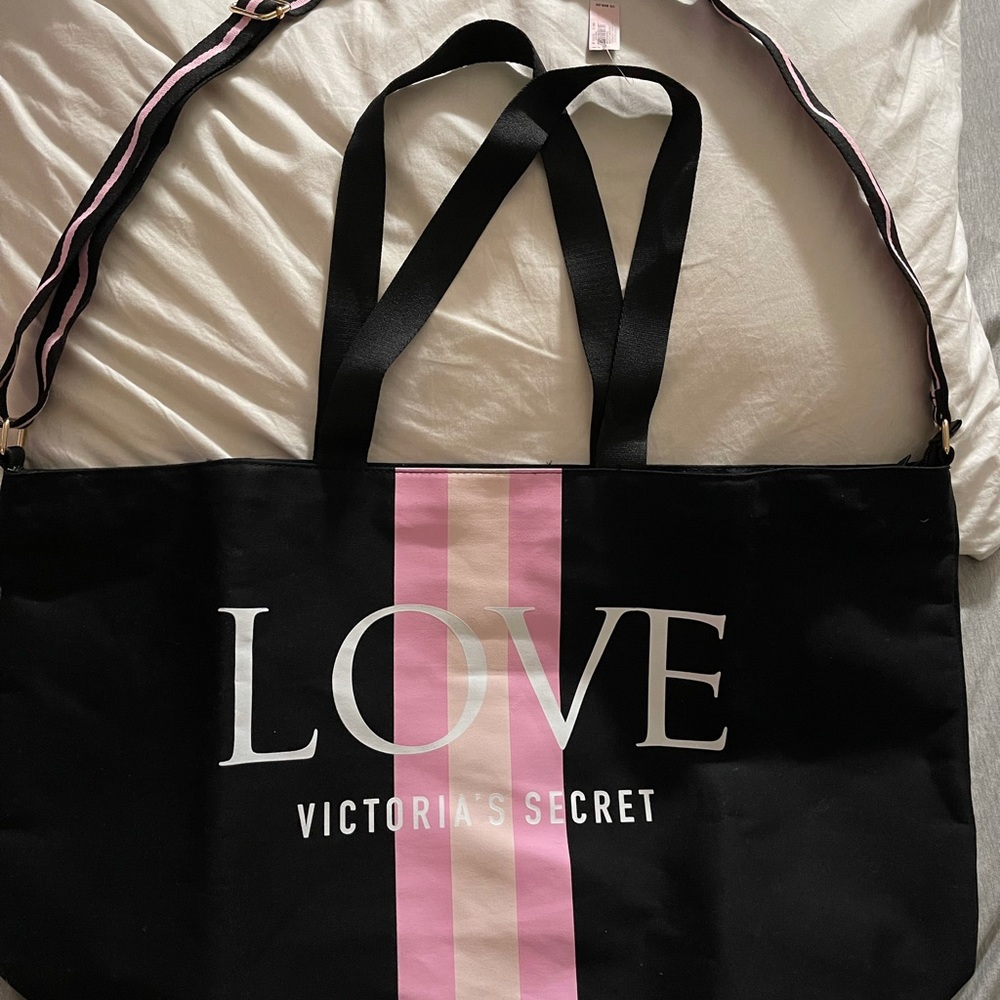 Victoria secret weekender bag